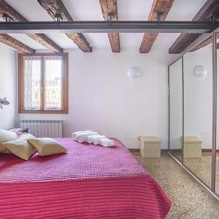 Apartment Ca Alle Guglie Venice